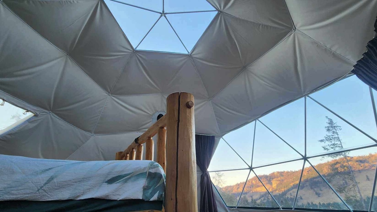 Photo of Bedroom in Okanagan-Similkameen