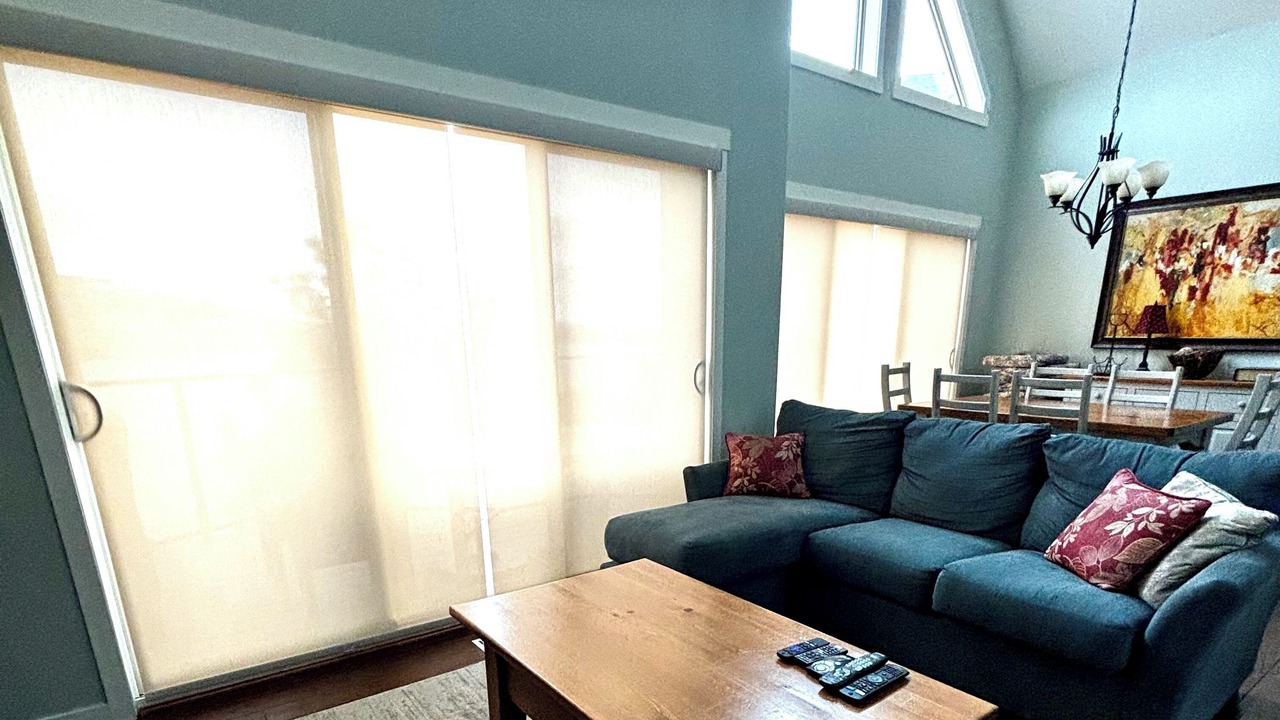 Photo of Livingroom in Central Okanagan