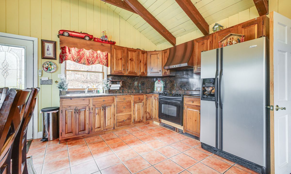 Photo of Kitchen in Bolton Landing