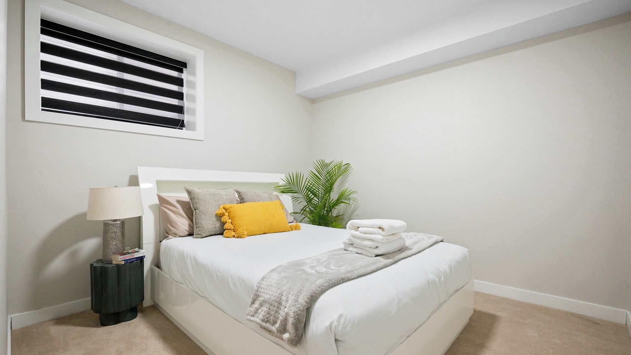 Photo of Bedroom in Evanston