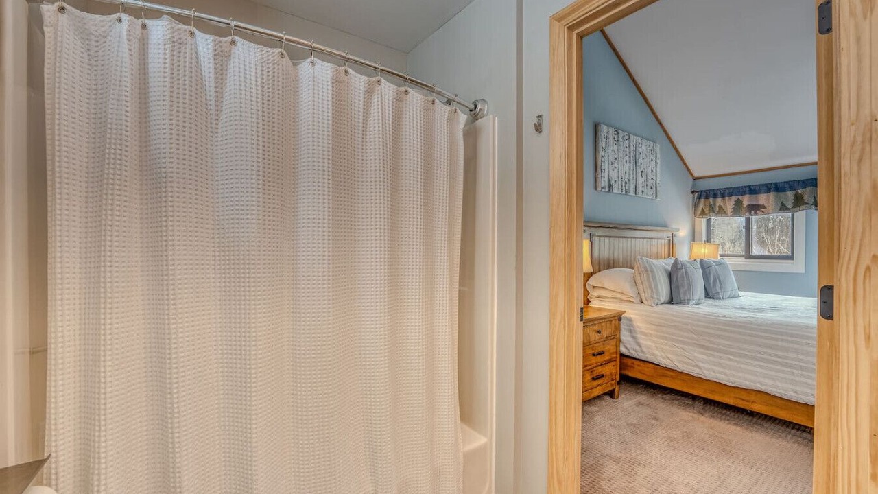 Photo of Bedroom in Lincoln