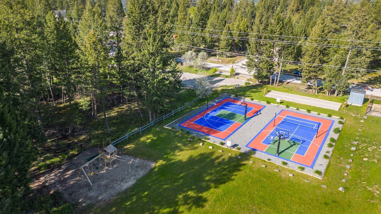 Photo of Others in East Kootenay