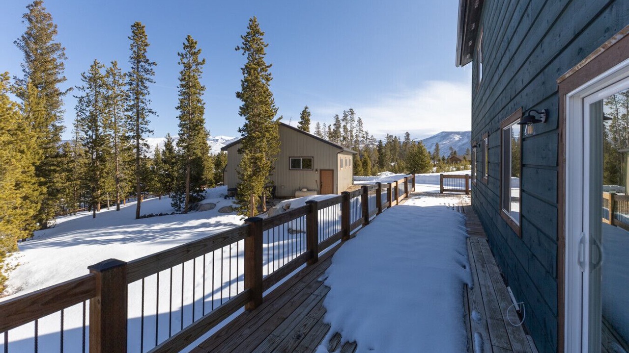 Photo of Patio Balcony in Grand Lake