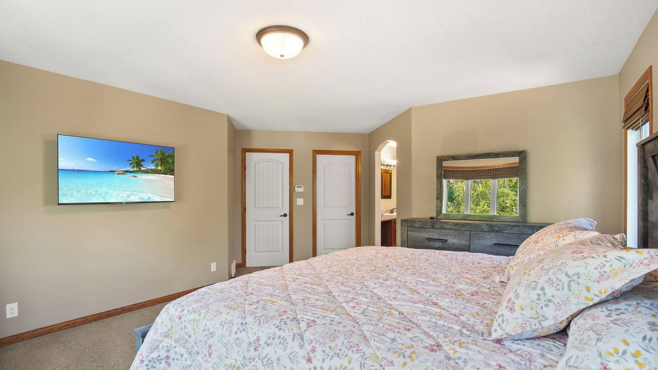 Photo of Bedroom in Markerville