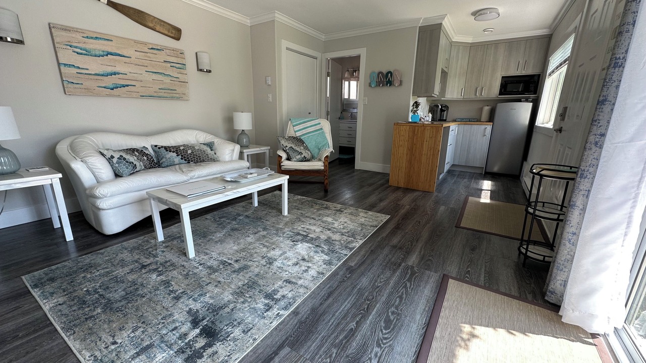 Photo of Livingroom in Okanagan-Similkameen
