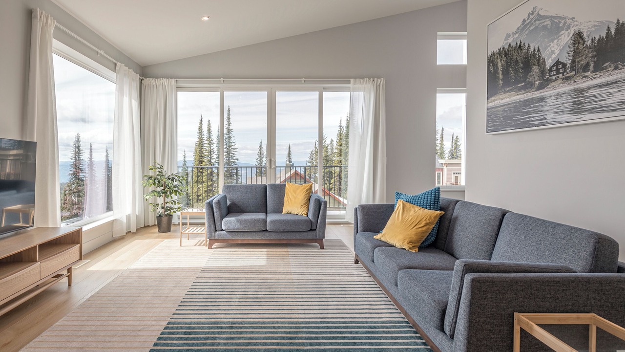 Photo of Bedroom in Silver Star Mountain