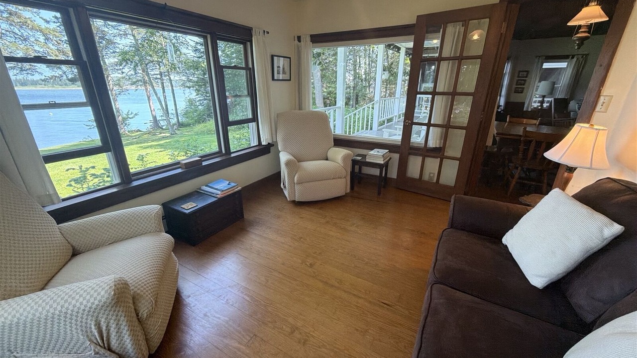 Photo of Livingroom in Owls Head