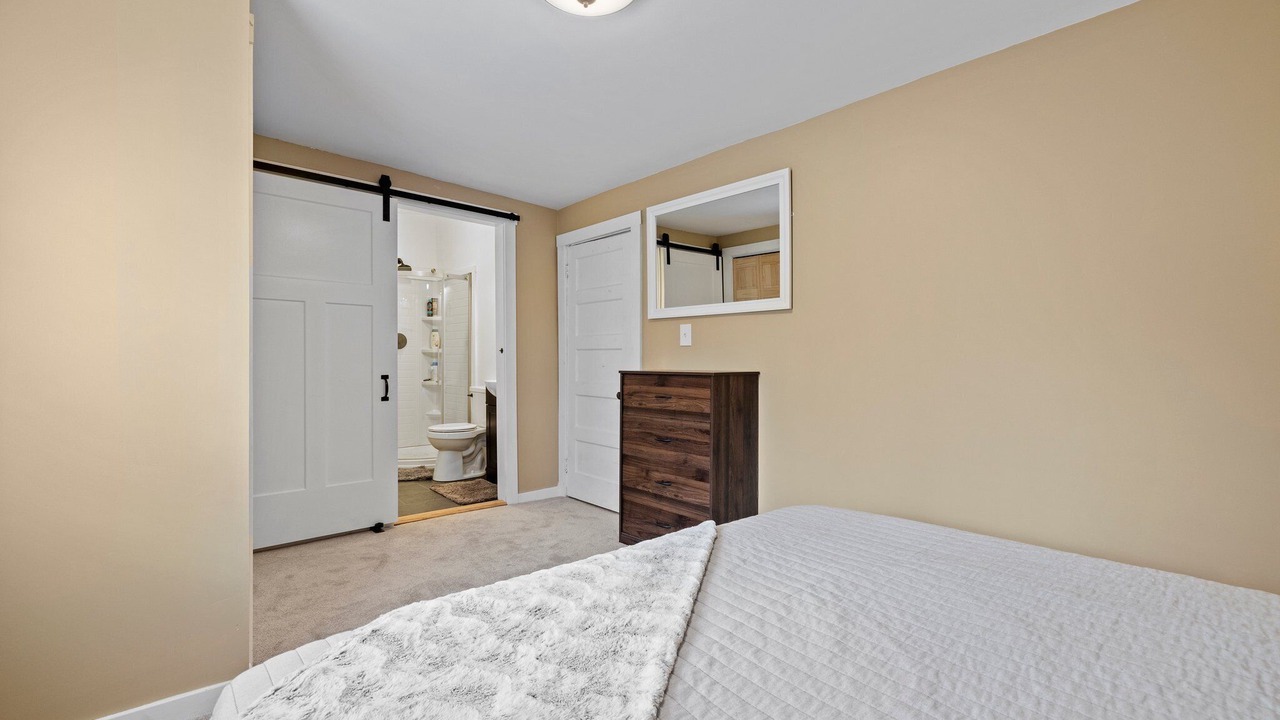 Photo of Bedroom in Bethlehem