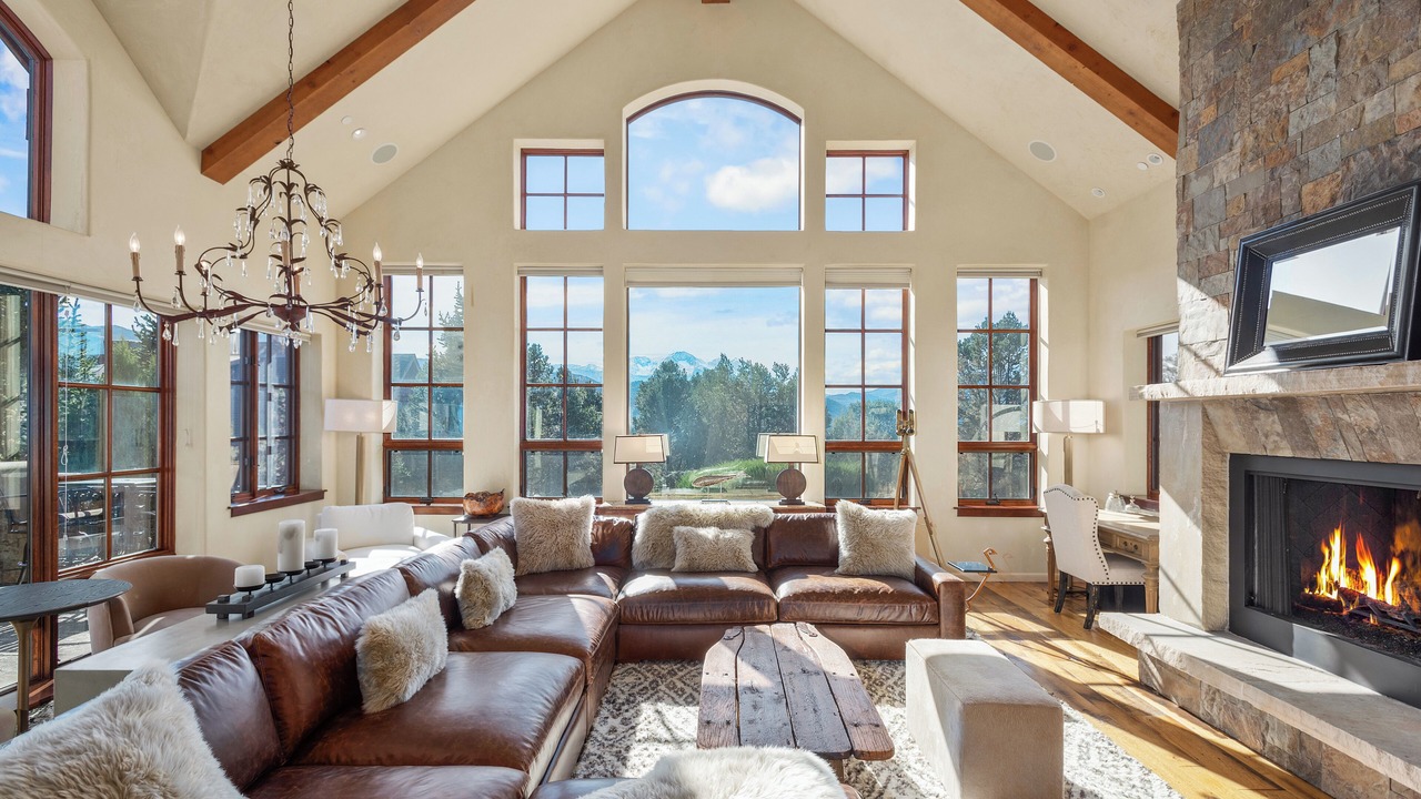 Photo of Livingroom in Basalt