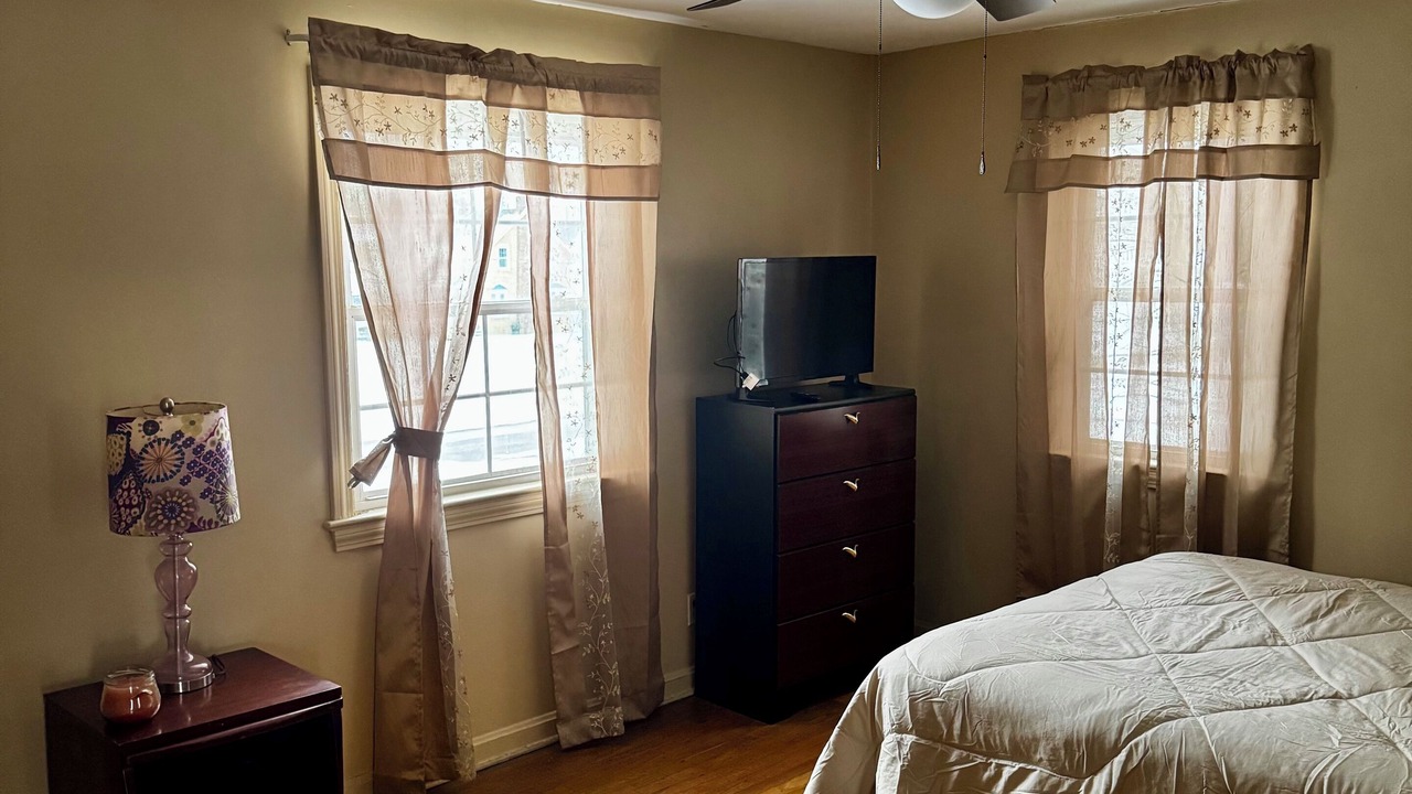 Photo of Bedroom in Garfield Heights