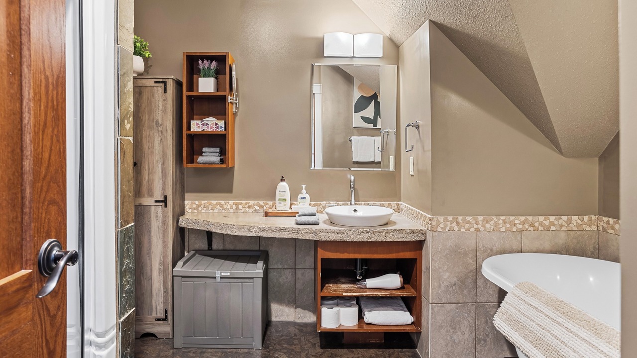 Photo of Bathroom in Canmore