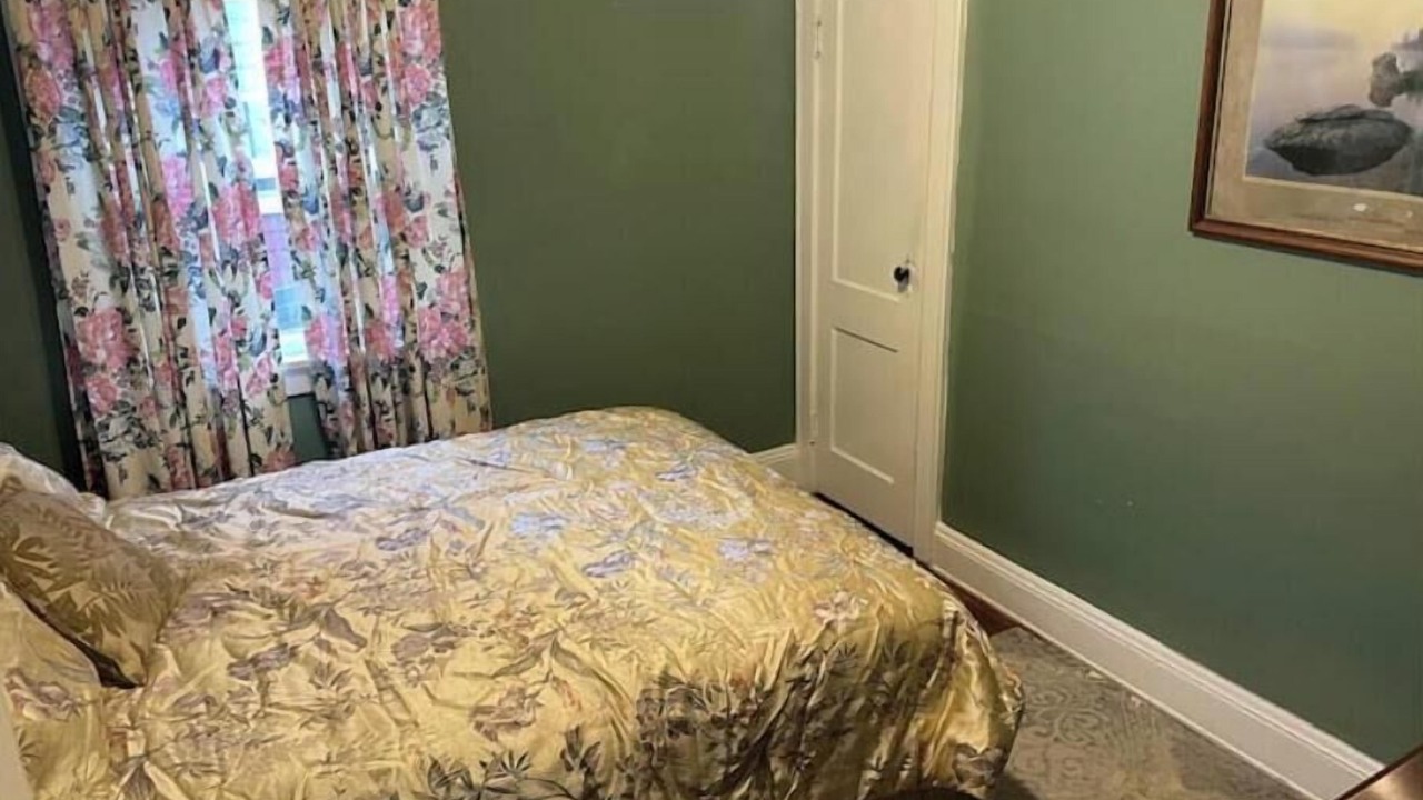 Photo of Bedroom in Garfield Heights