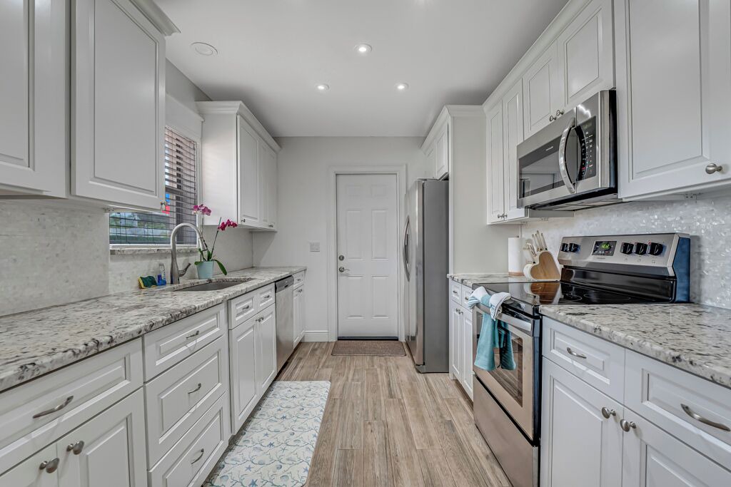 Photo of Kitchen in Parrot Cove