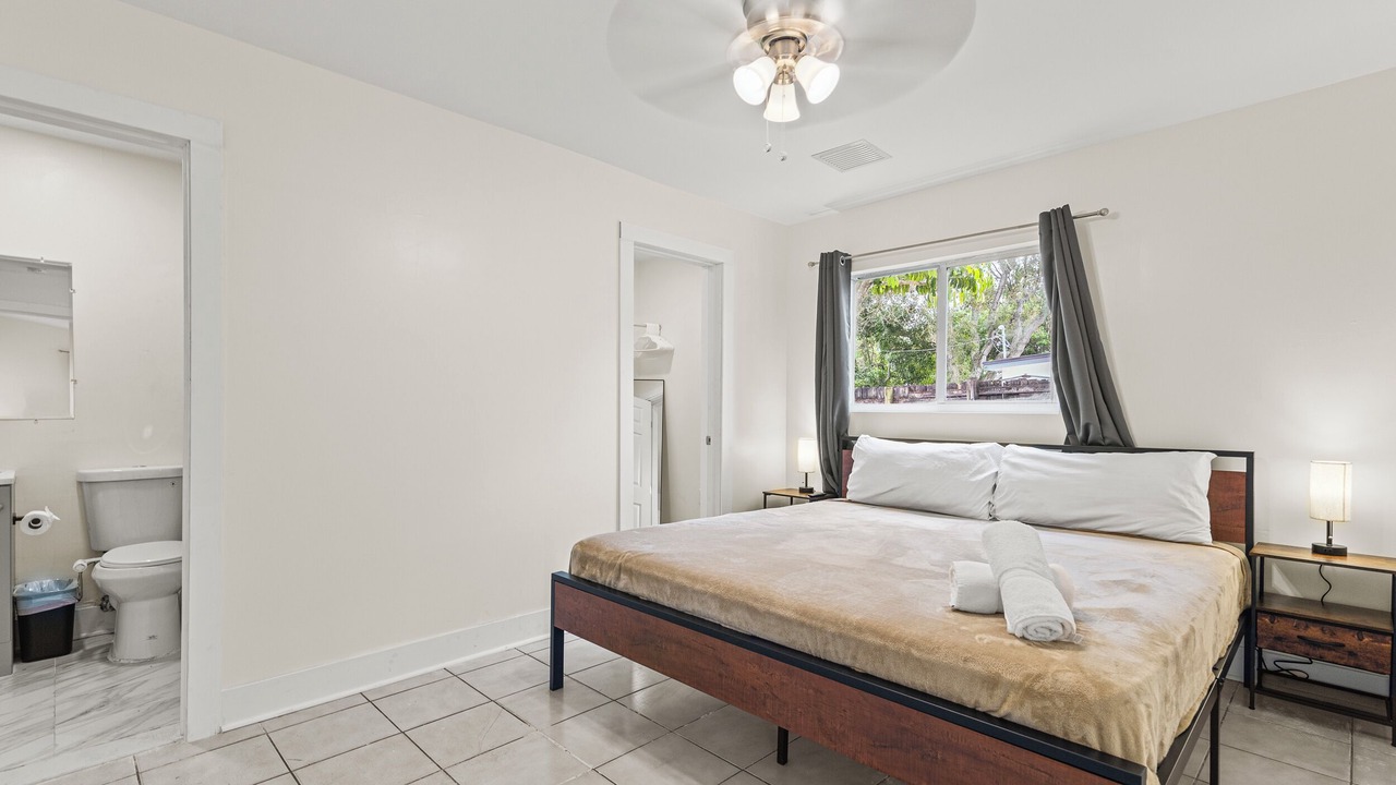 Photo of Bedroom in Pompano Beach