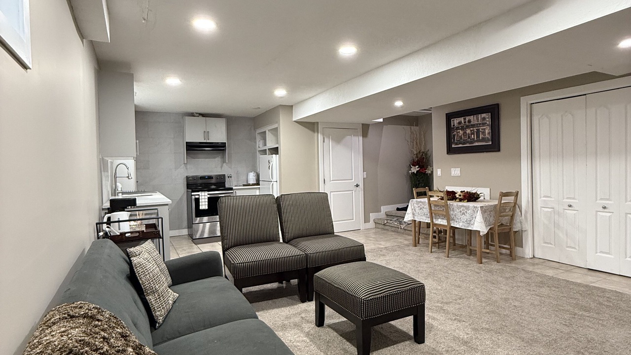 Photo of Livingroom in Calgary
