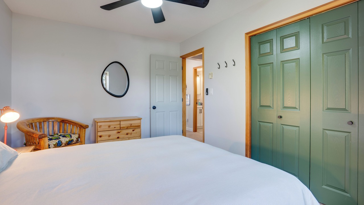 Photo of Bedroom in Silver Star Mountain