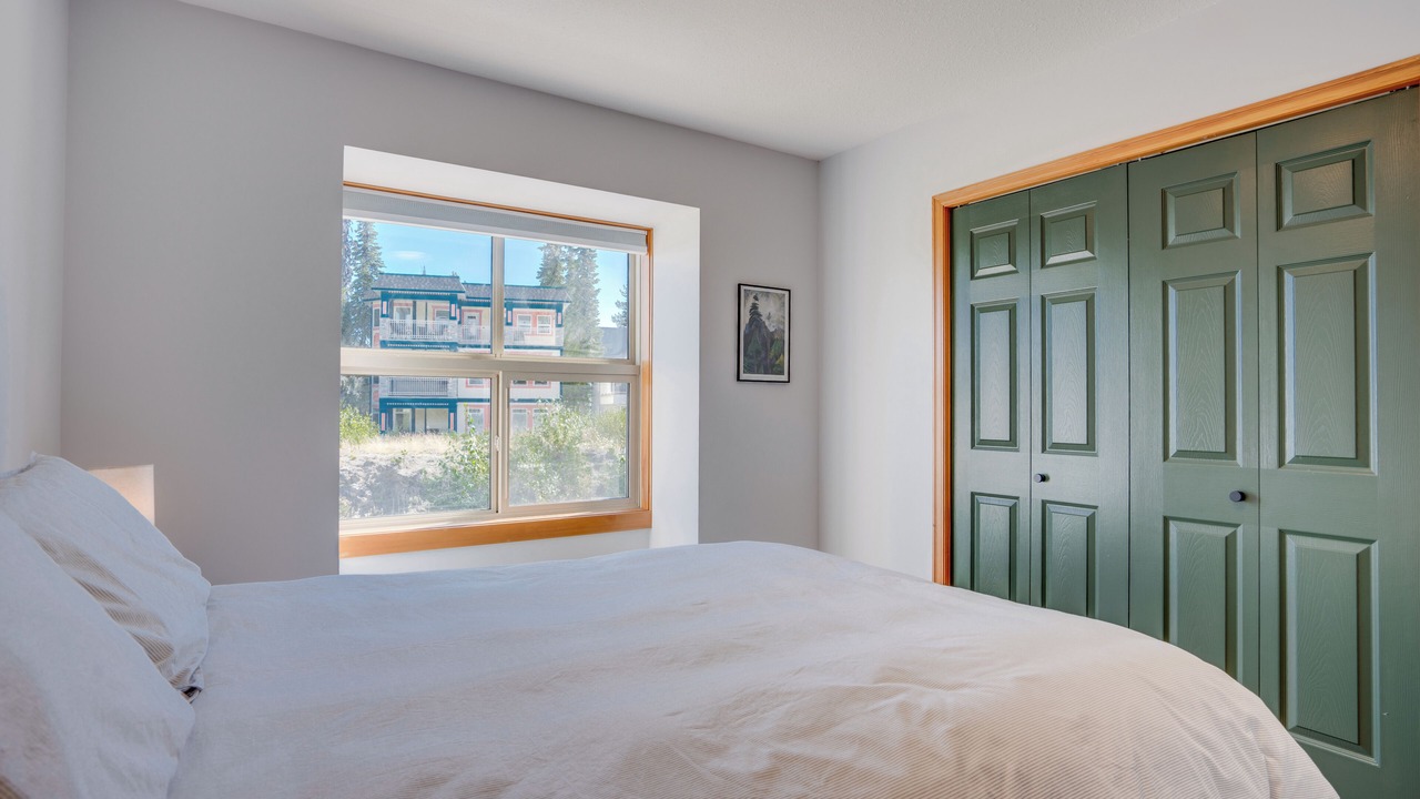 Photo of Bedroom in Silver Star Mountain
