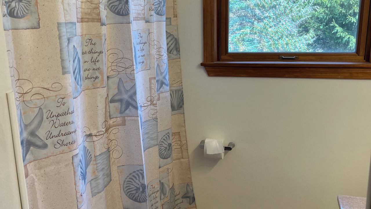 Photo of Bathroom in Bernard