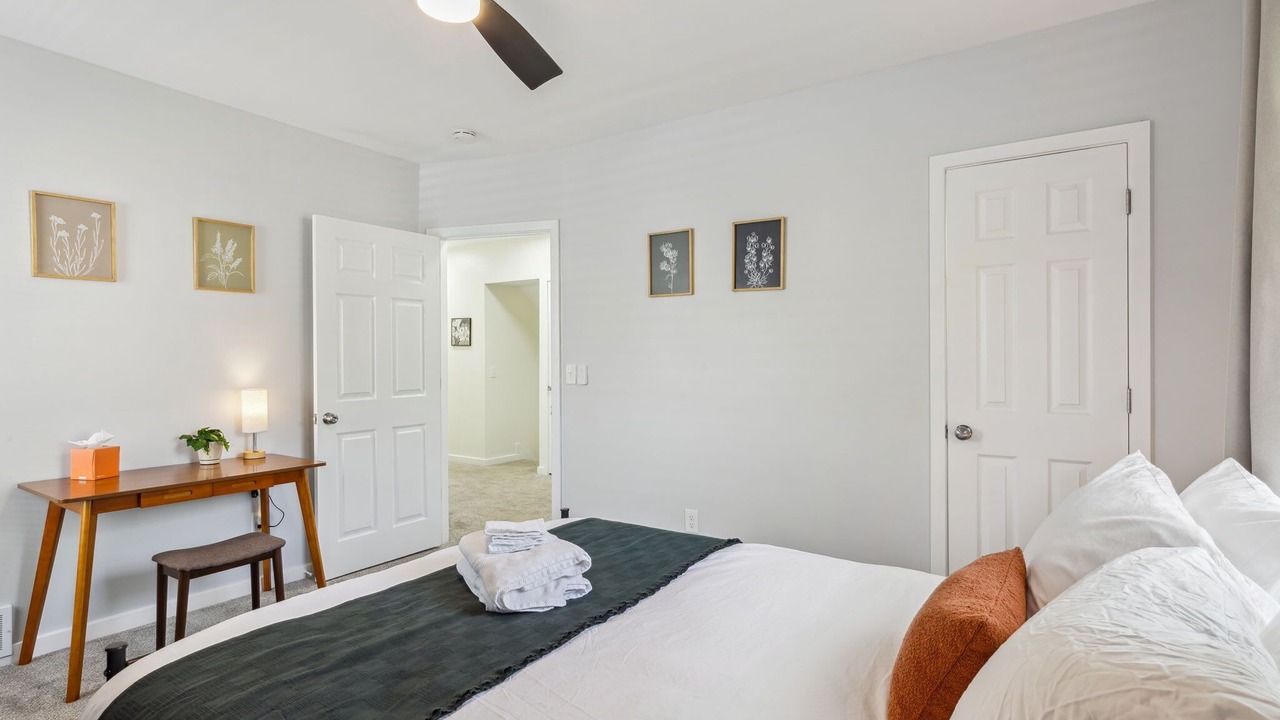 Photo of Bedroom in Cleveland Heights