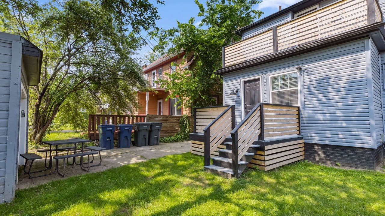 Photo of Outdoor in Cleveland Heights