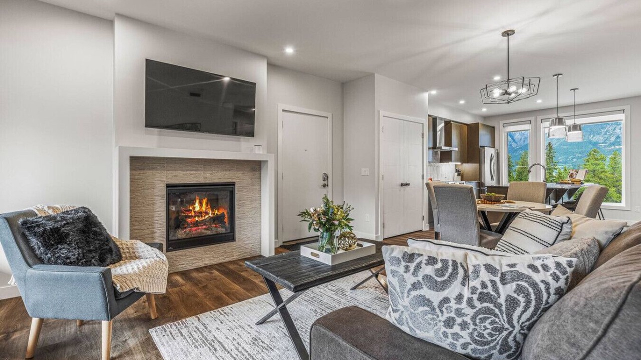Photo of Livingroom in Three Sisters Mountain Village