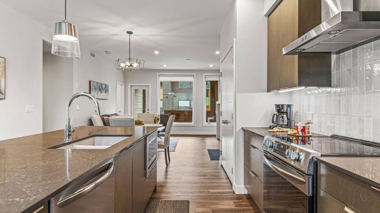 Photo of Kitchen in Three Sisters Mountain Village