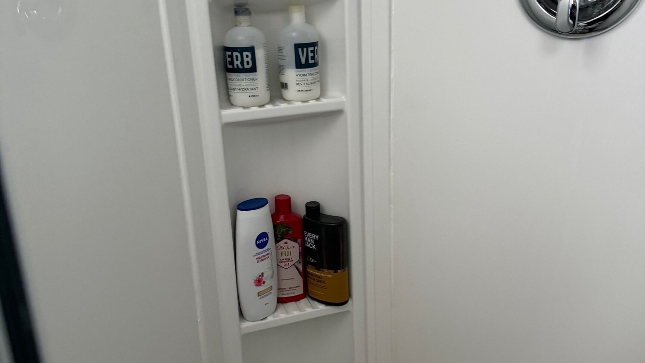 Photo of Bathroom in Valemount