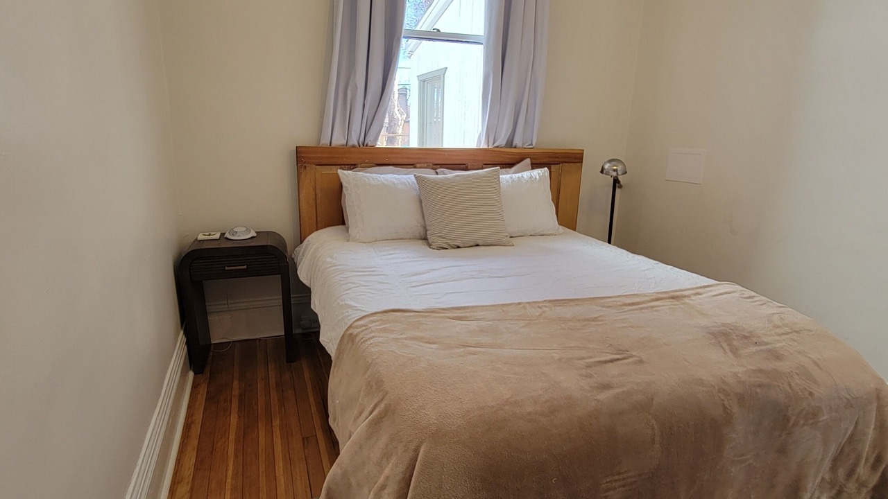 Photo of Bedroom in West Colfax