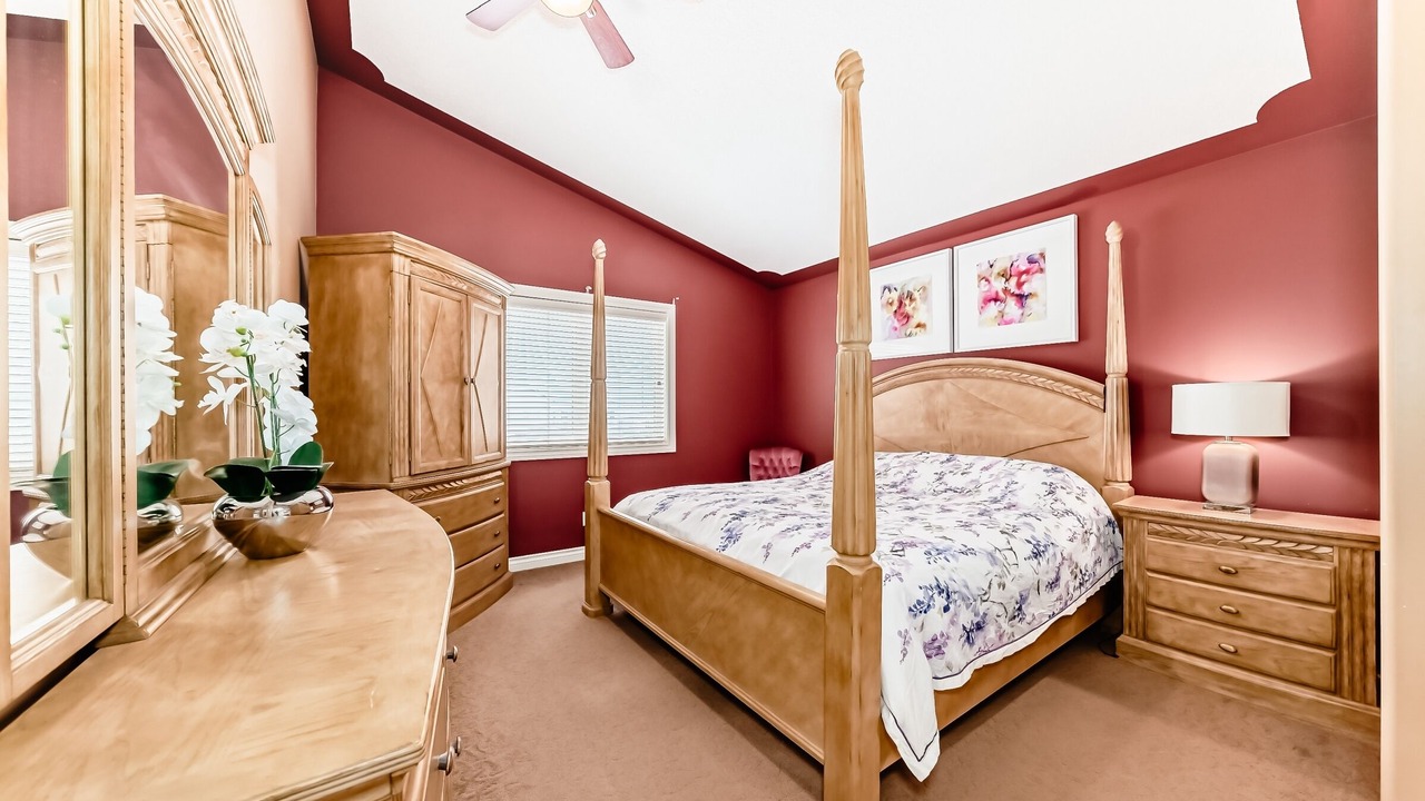 Photo of Bedroom in Lyalta