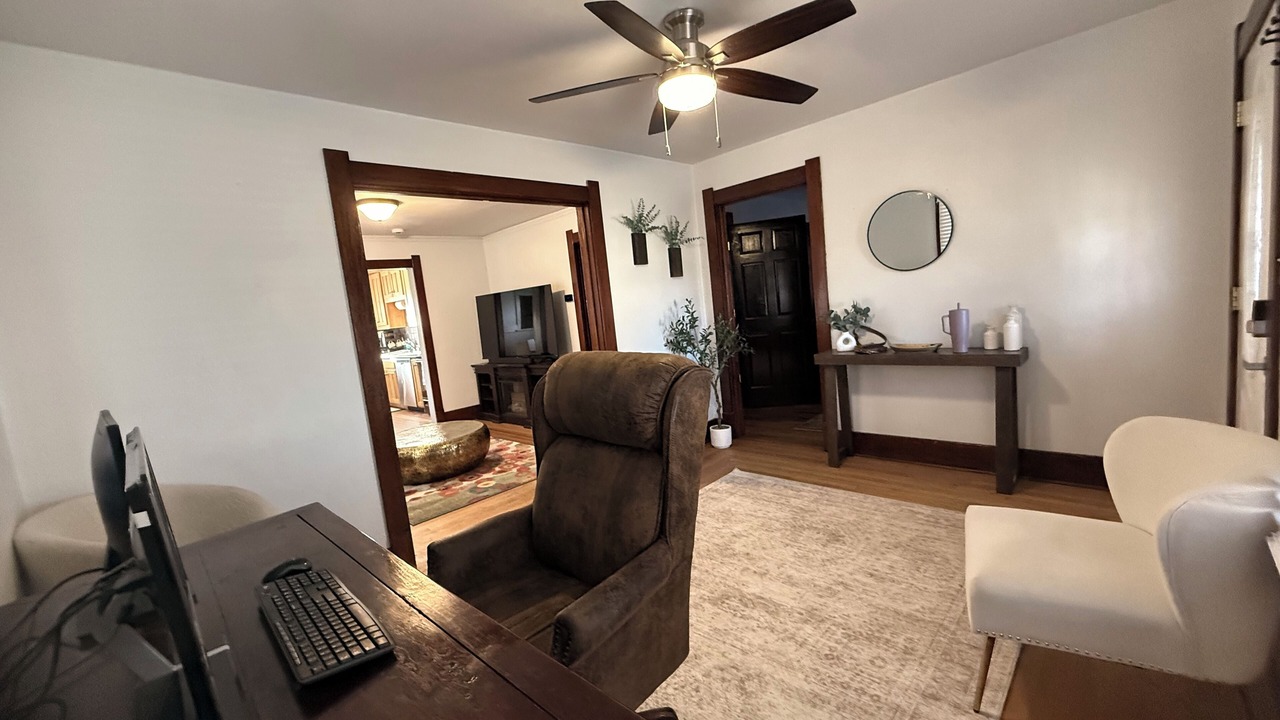Photo of Livingroom in Laramie