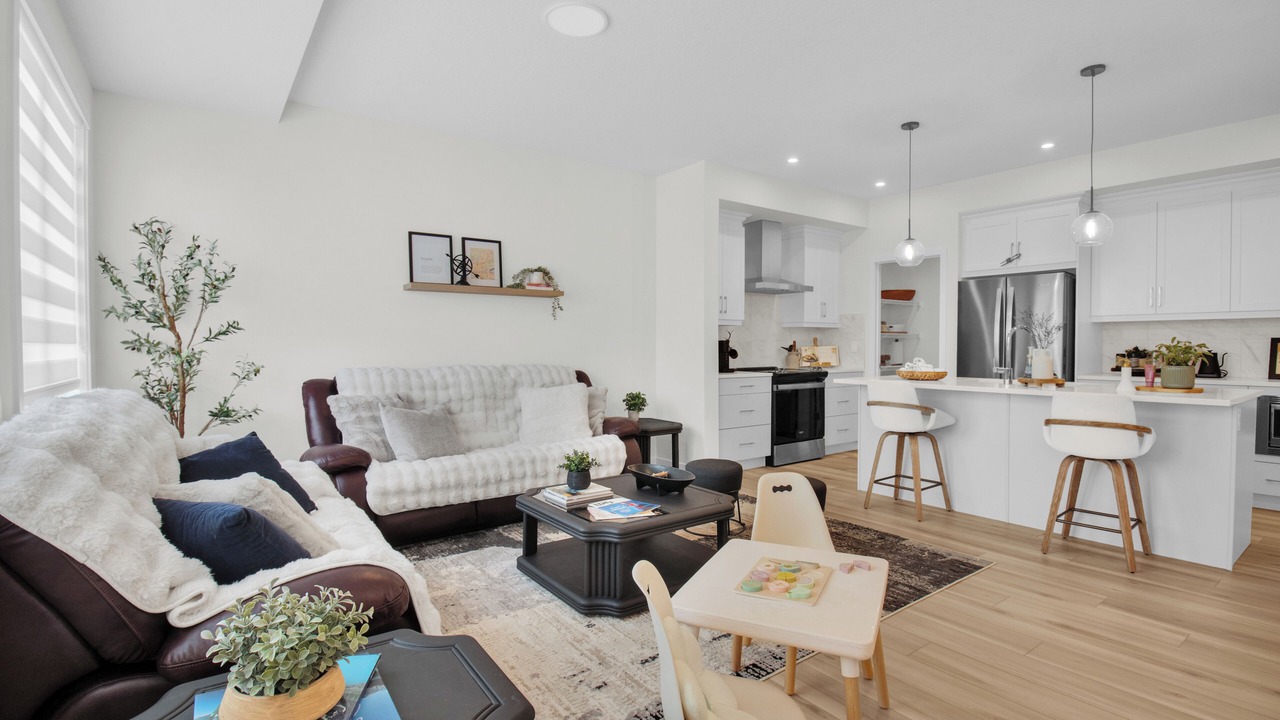 Photo of Livingroom in West Edmonton