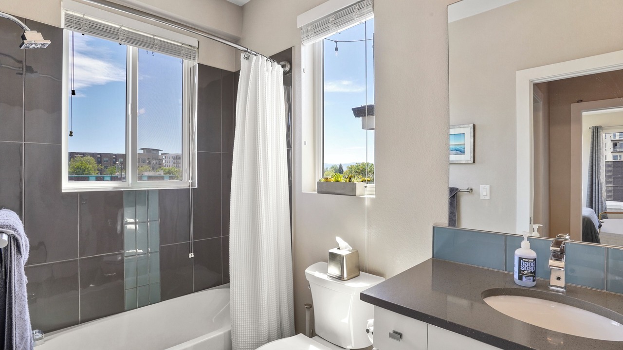 Photo of Bathroom in West Colfax