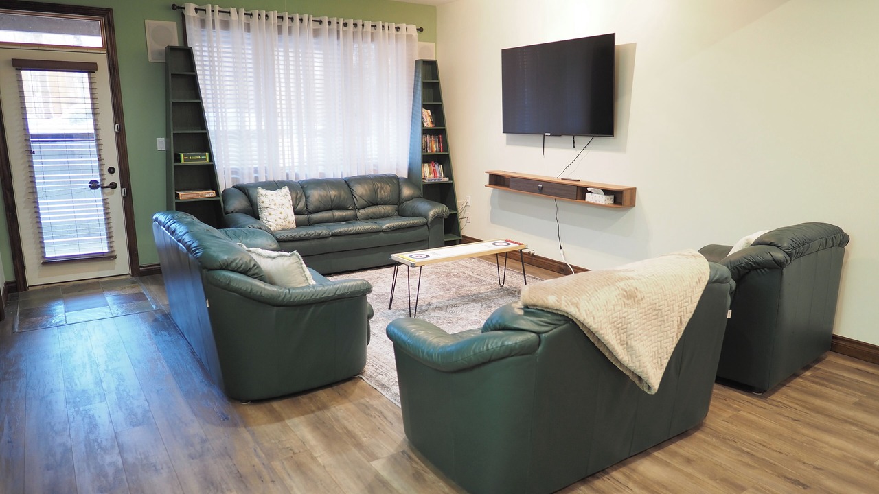 Photo of Livingroom in East Kootenay
