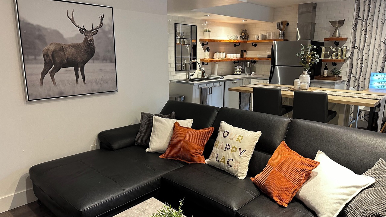Photo of Livingroom in Squamish
