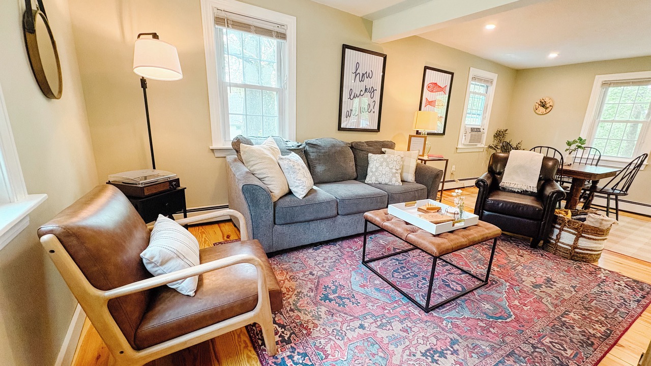 Photo of Livingroom in Meredith