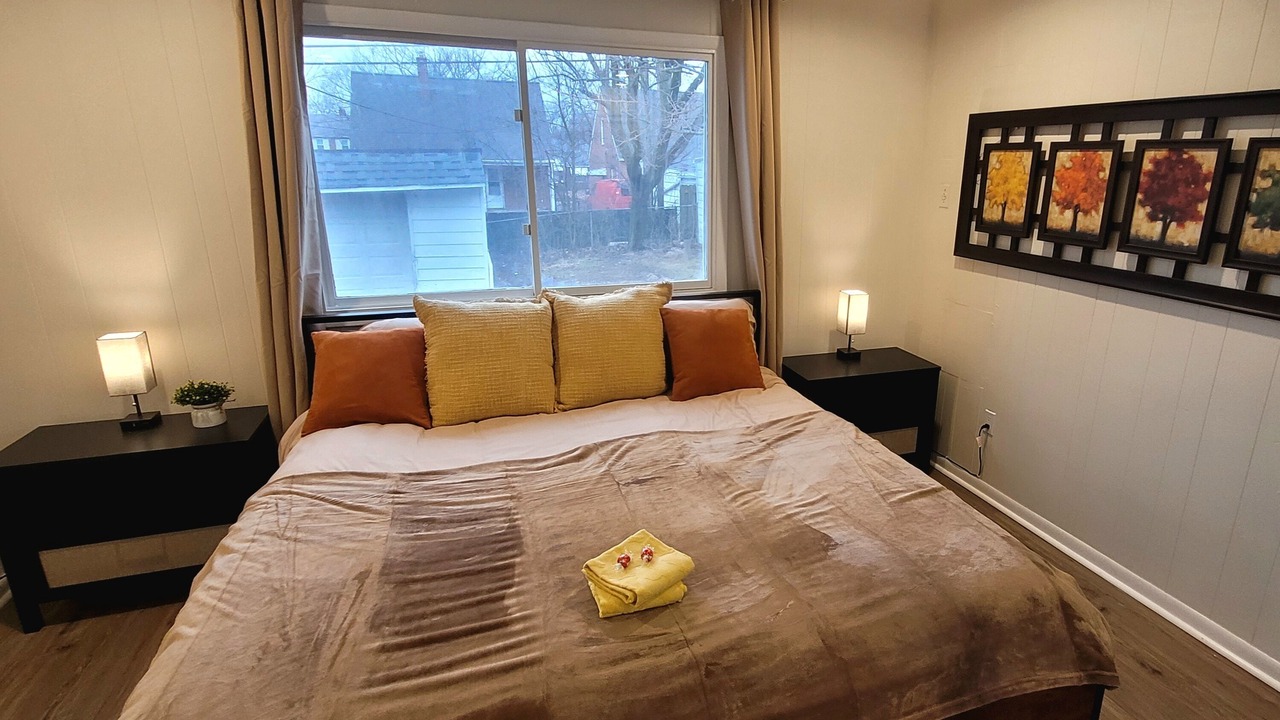 Photo of Bedroom in Cleveland Heights