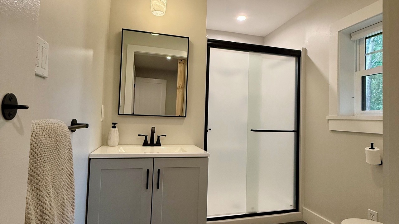 Photo of Bathroom in Bartlett