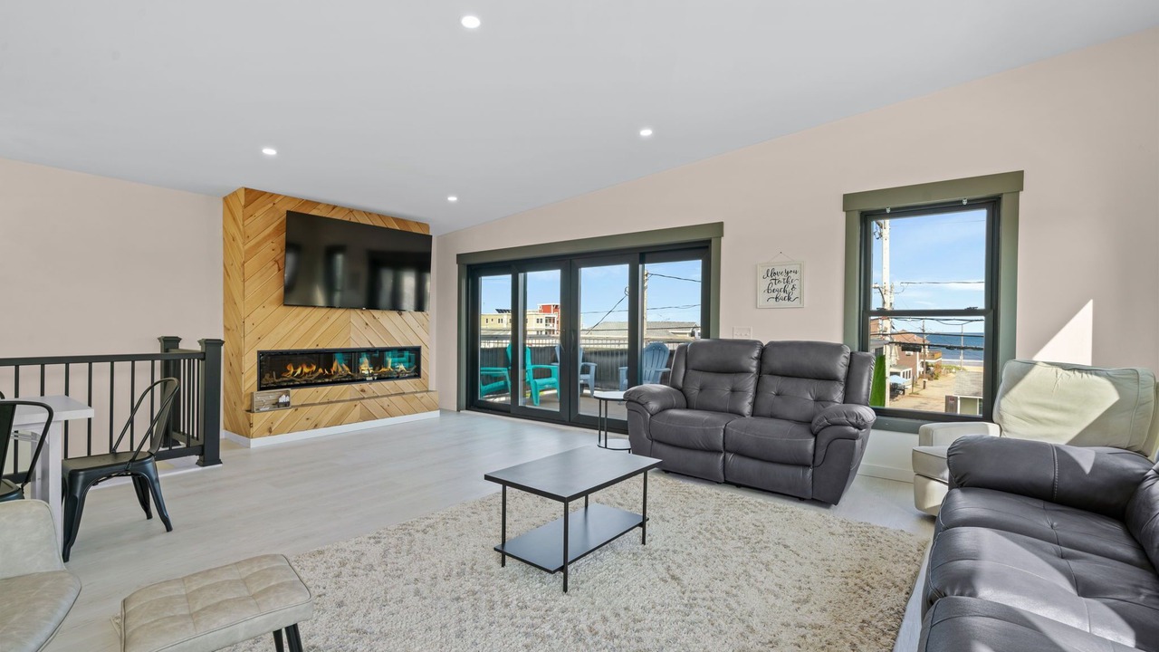 Photo of Livingroom in Old Orchard Beach