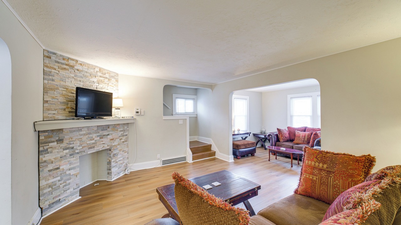 Photo of Bedroom in Garfield Heights