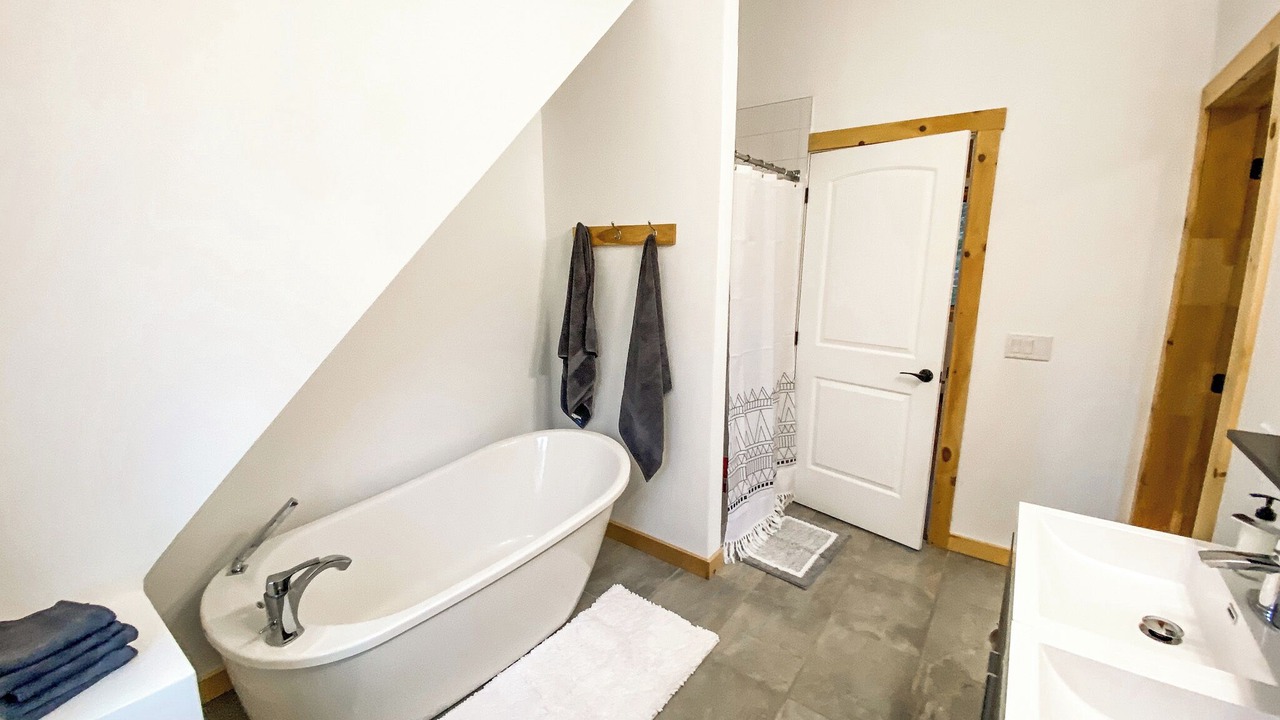 Photo of Bathroom in Montgomery Center