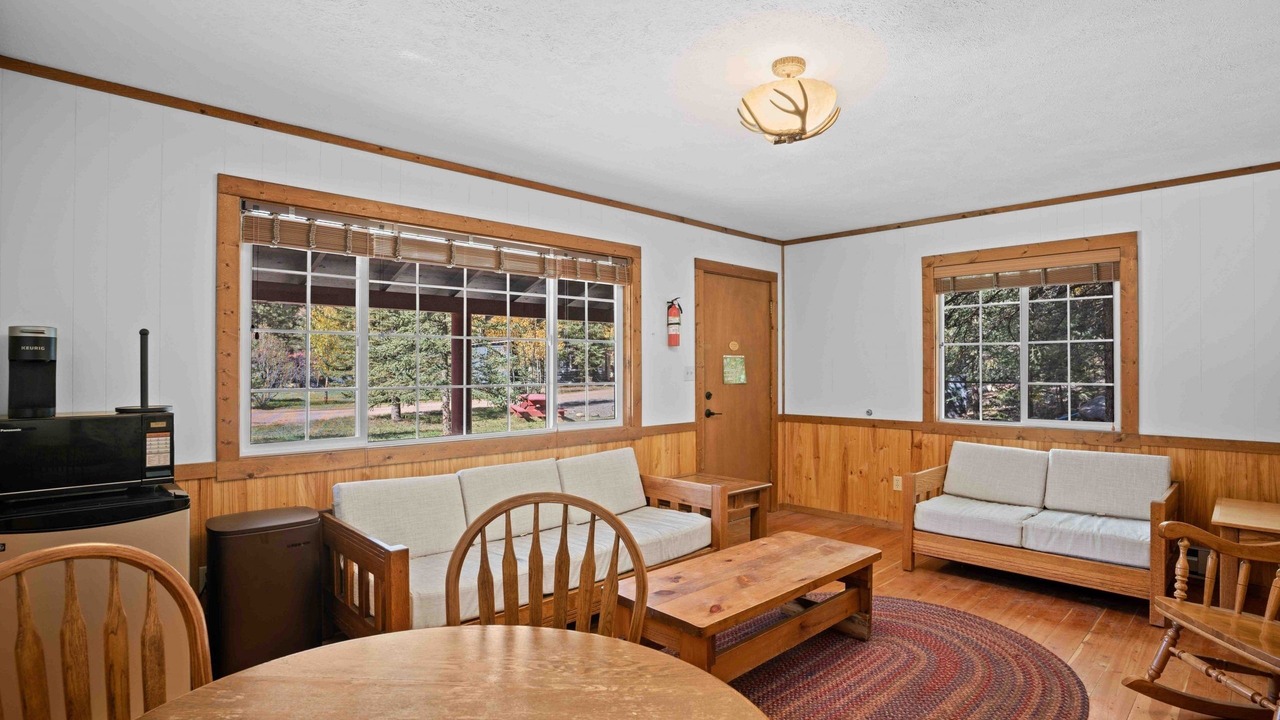 Photo of Livingroom in Almont