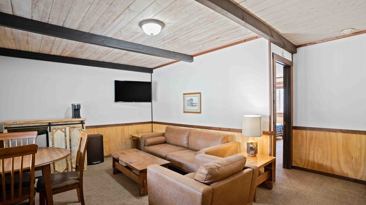 Photo of Livingroom in Almont