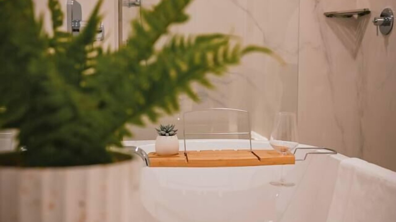 Photo of Bathroom in Courtenay