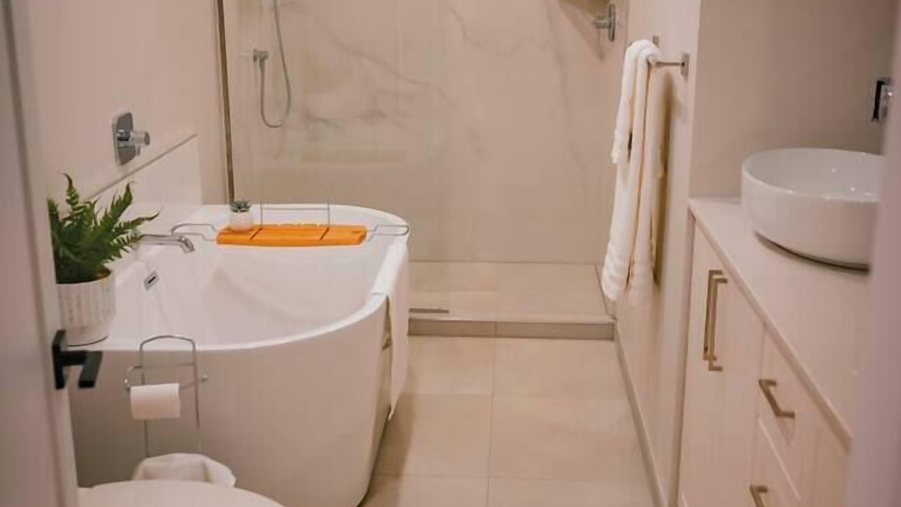 Photo of Bathroom in Courtenay