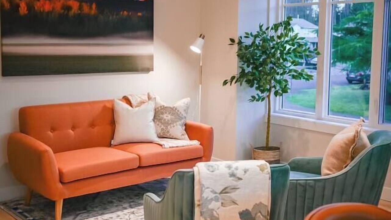Photo of Livingroom in Courtenay