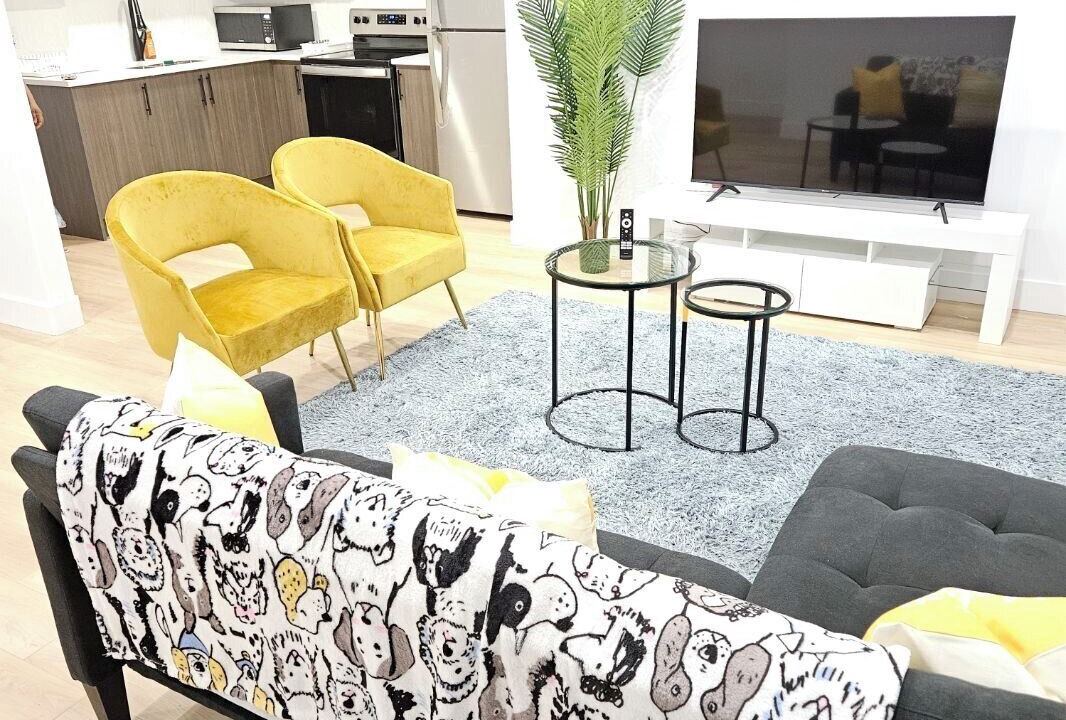 Photo of Livingroom in Northeast Edmonton