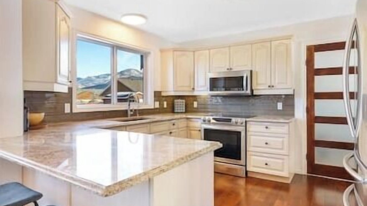 Photo of Kitchen in East Kootenay