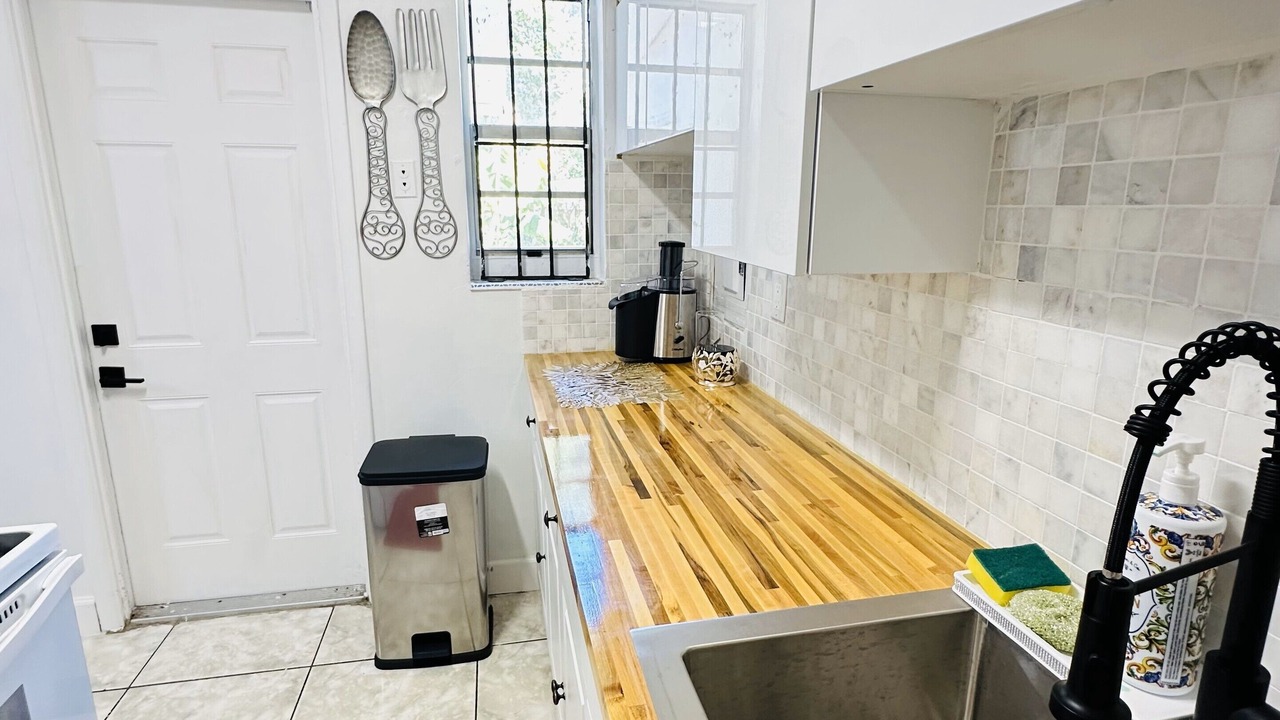 Photo of Kitchen in Miami Gardens