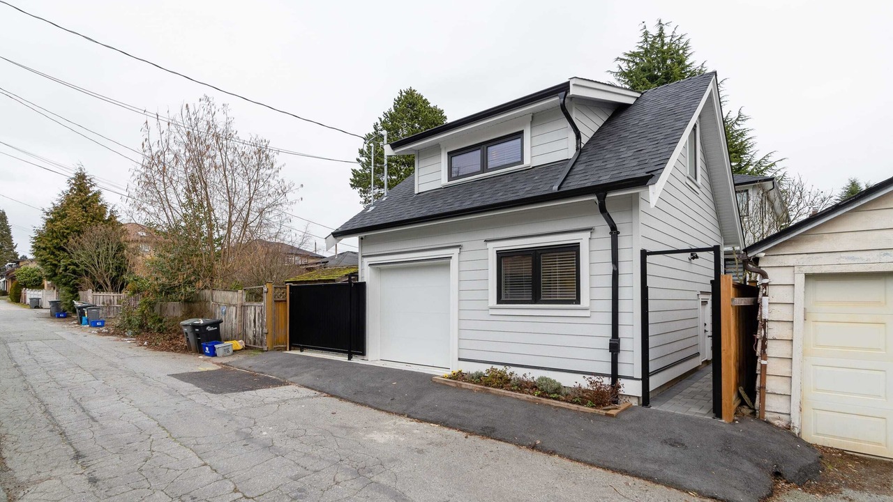 Photo of Outdoor in Marpole