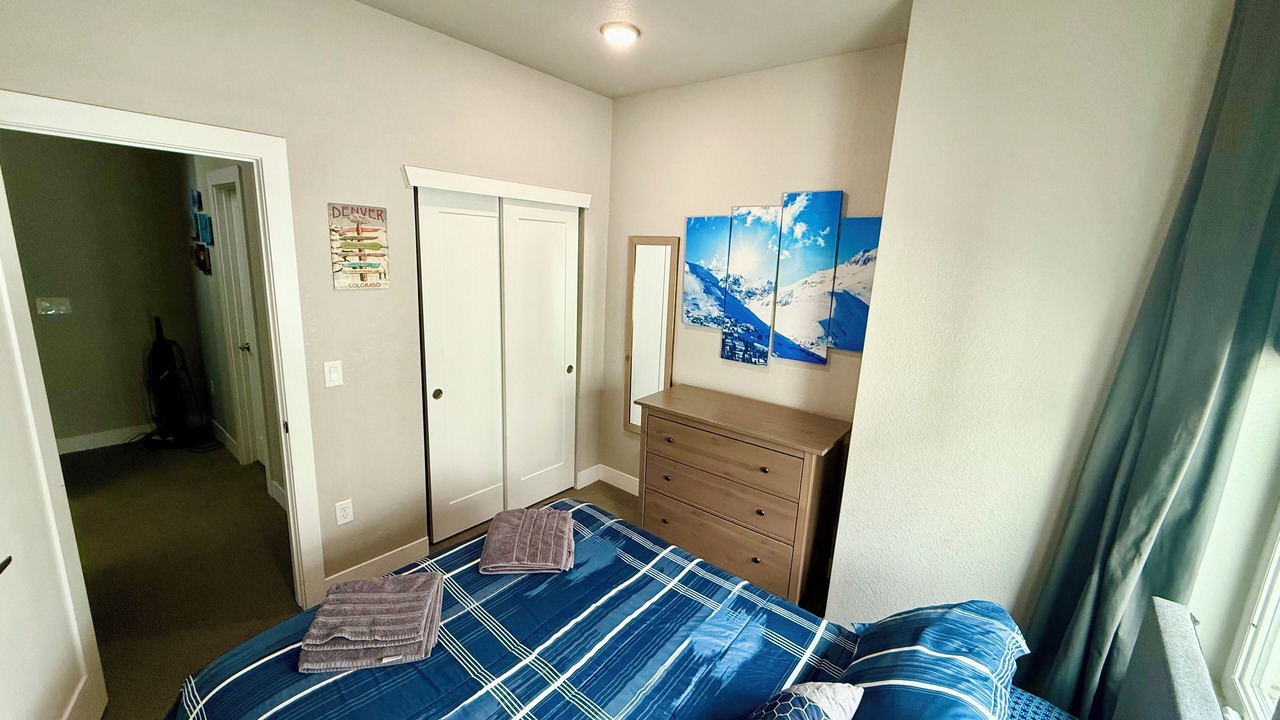 Photo of Bedroom in Curtis Park